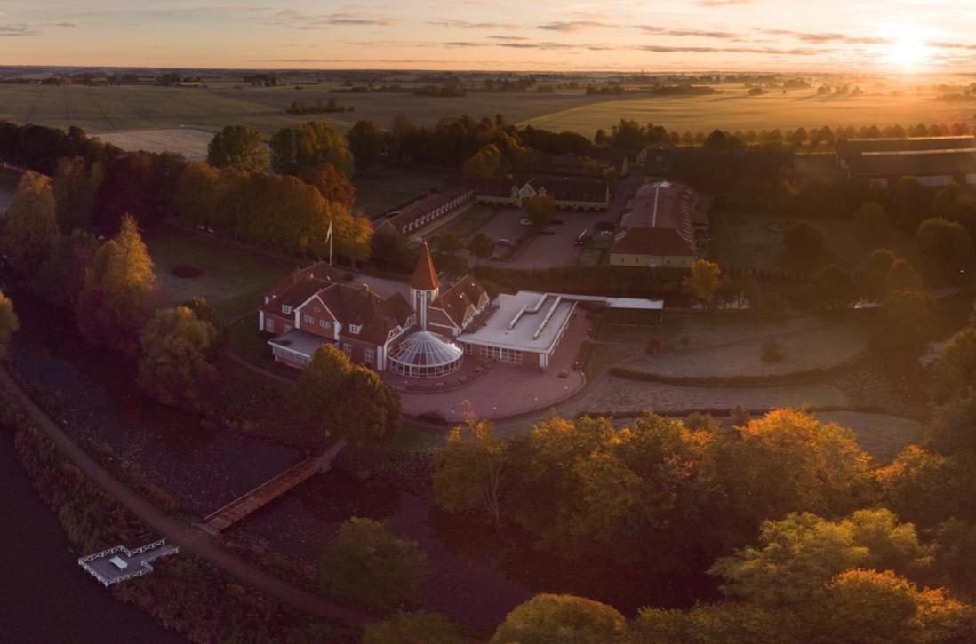 Hotel Sorup Herregaard Рингстед Экстерьер фото